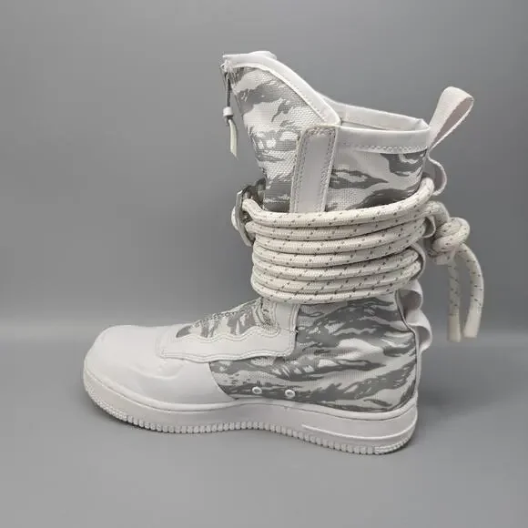 NIKE AA1130-100 SF Air Force 1 High Winter Camo Size 8.5 Women's 6.5 Men's